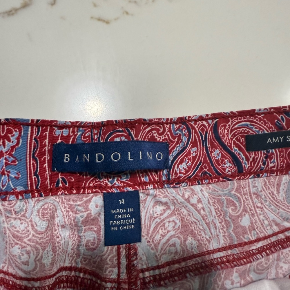 Bandolino Red and Blue Paisley Jean Shorts- sz 14 - Picture 3 of 3